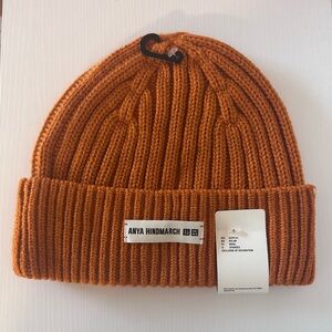 UNIQLO Burnt Orange Knit Hat